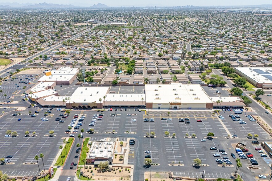 More Photos Of 7333 W Thomas Rd, Phoenix Storefront For Lease