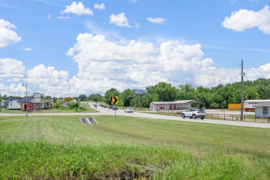 More Photos Of 5720 Rendon Bloodworth Rd, Fort Worth Land For Sale