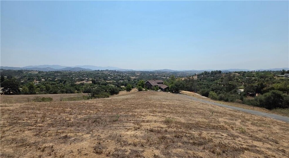 More Photos Of 4140 Meredith rd, Fallbrook Land For Sale