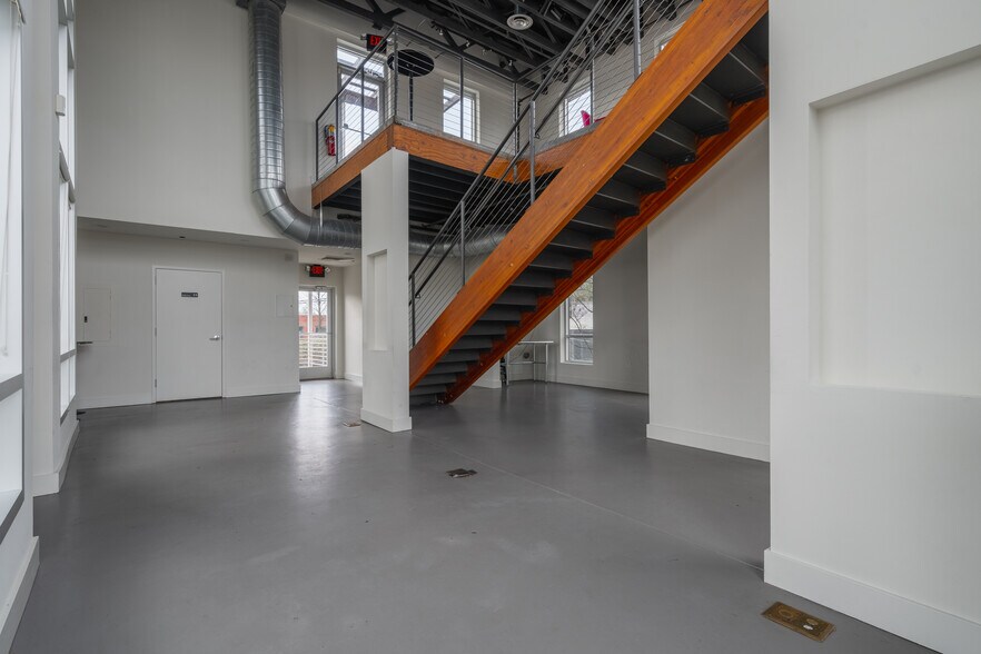 More Photos Of 692 10th St, Atlanta Loft Creative Space For Sale