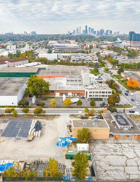 More Photos Of 215 Wicksteed Ave, Toronto Distribution For Lease