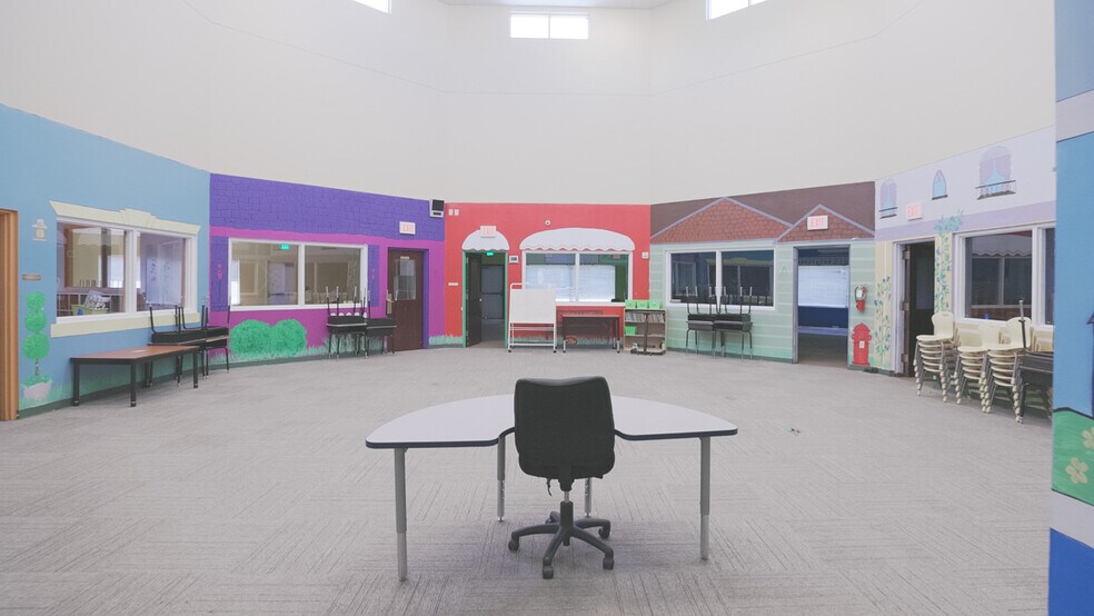 More Photos Of 525 E Costilla St, Colorado Springs Specialty For Sale