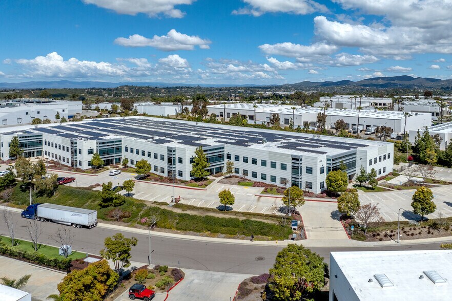 More Photos Of 2633 Progress St, Vista Warehouse For Lease