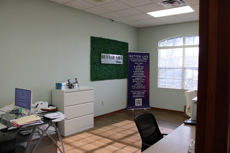 More Photos Of 2831 Alternate 19, Palm Harbor Office For Lease