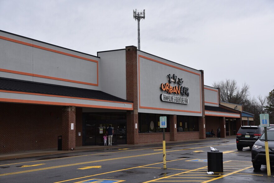 More Photos Of 4331 Old Hickory Blvd, Old Hickory Unknown For Lease