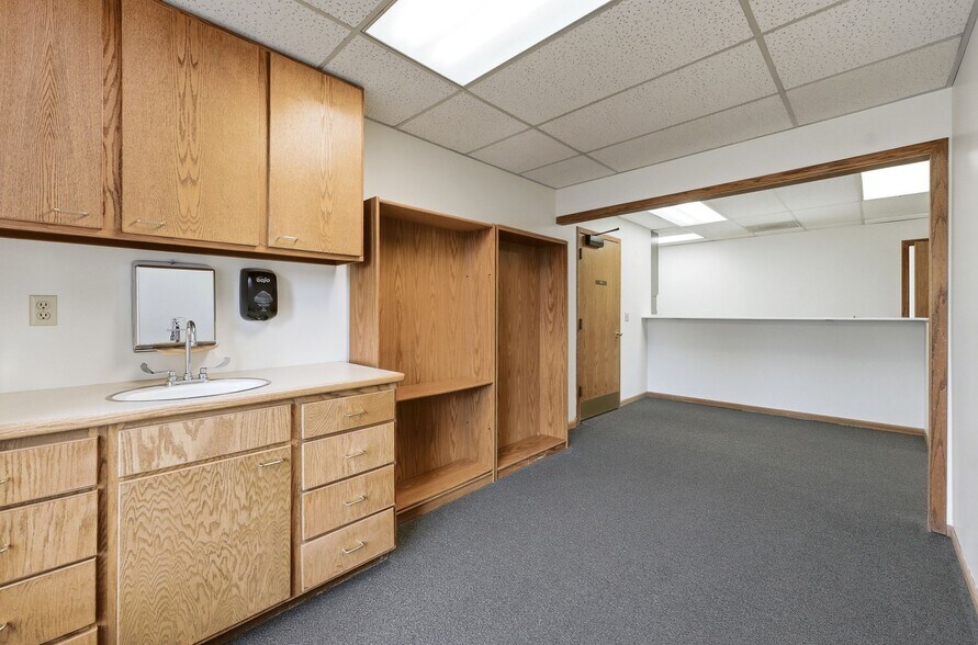 More Photos Of 201 E 5900 S, Murray Medical For Lease
