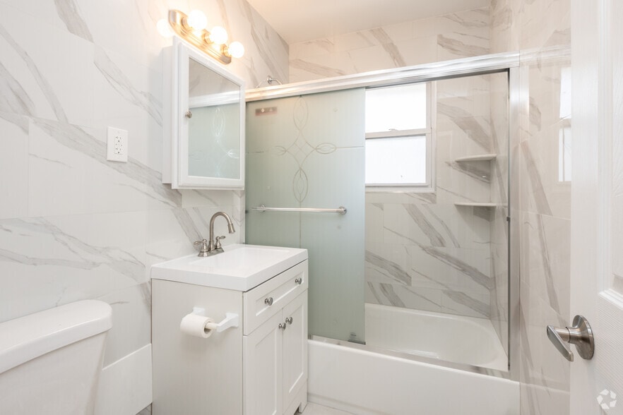 More Photos Of 275 Grand, Leonia Apartments For Sale