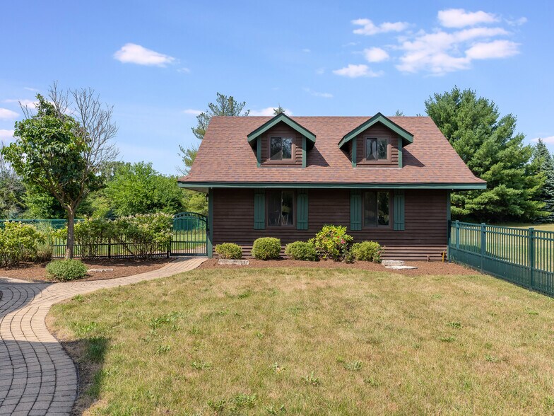 More Photos Of 22660 S Harlem Ave, Frankfort Flex For Sale