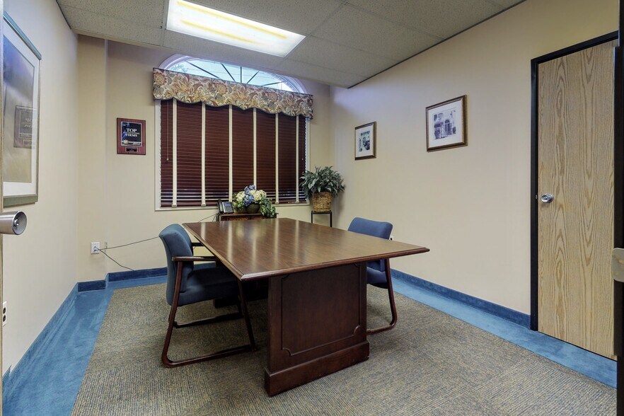 More Photos Of 2 Forest Ave, Oradell Medical For Sale