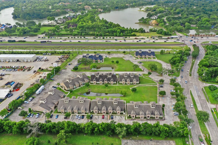 More Photos Of 140 Eldridge Rd, Sugar Land Medical For Lease