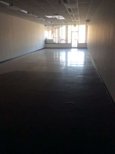 More Photos Of 5636 US Route 60, Huntington Unknown For Lease