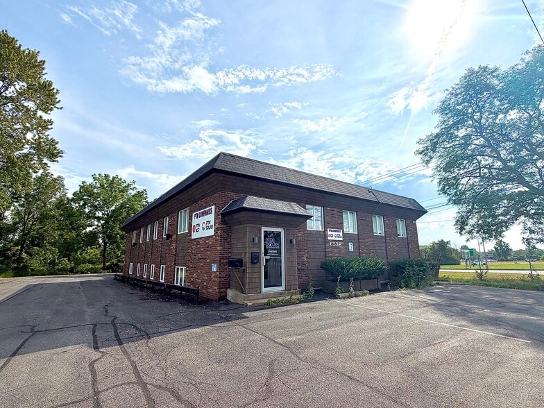 Primary Photo Of 6538 Baptist Way, East Syracuse Medical For Sale