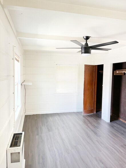 More Photos Of 629 Sinclair St, Reno Apartments For Sale