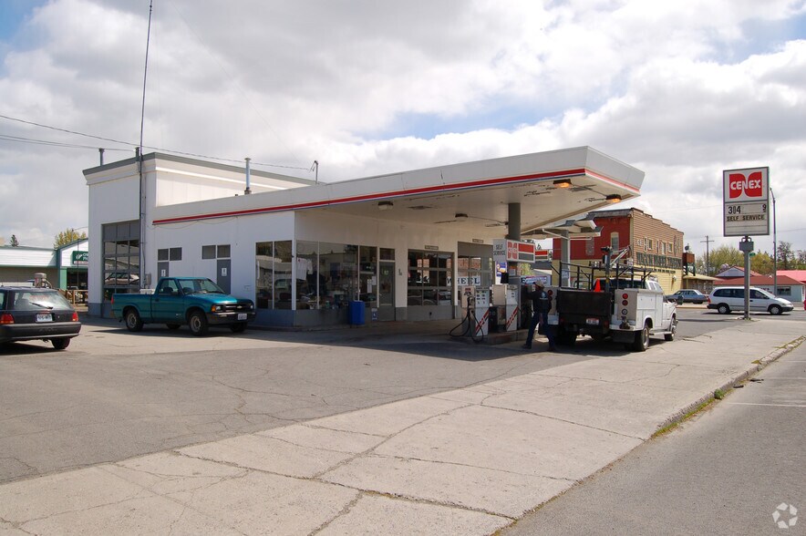 More Photos Of 106 N Lefevre St, Medical Lake Service Station For Lease