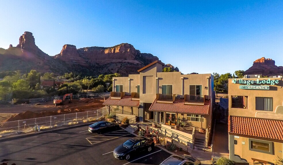 More Photos Of 105 Bell Rock Plz, Sedona Hotel For Sale