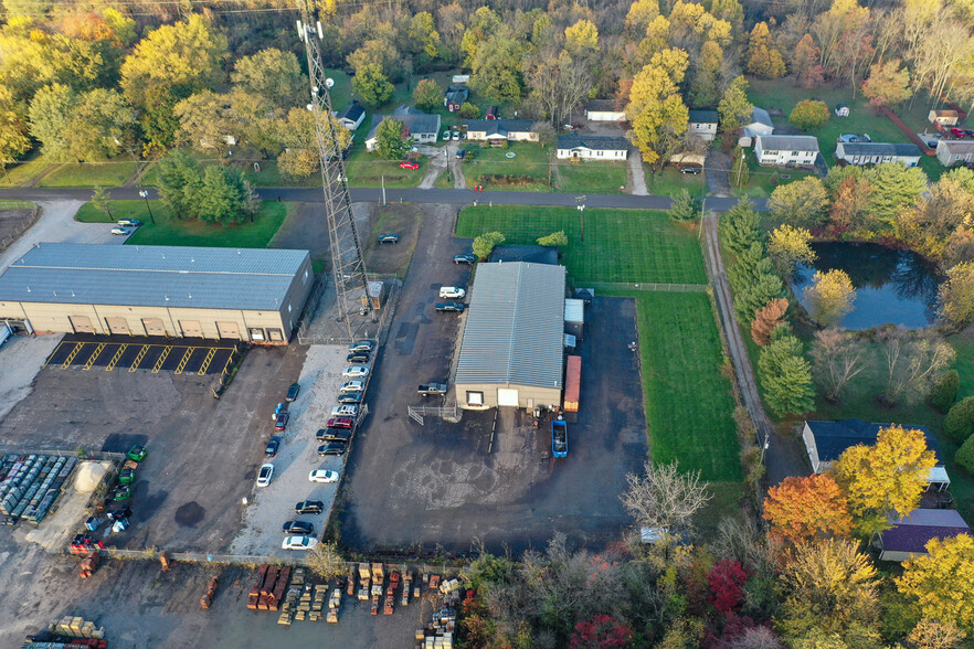 More Photos Of 3822 Victory Ave, Louisville Warehouse For Lease