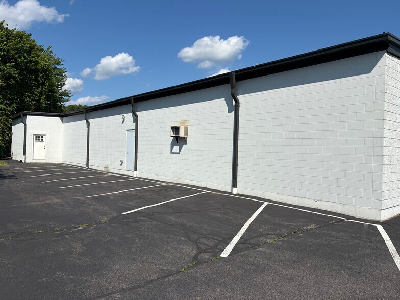 More Photos Of 184 Orne St, North Attleboro Warehouse For Sale