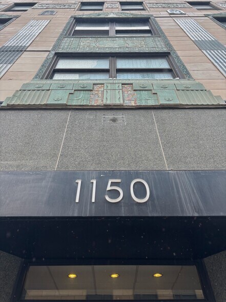 More Photos Of 1150 N State St, Chicago Apartments For Lease