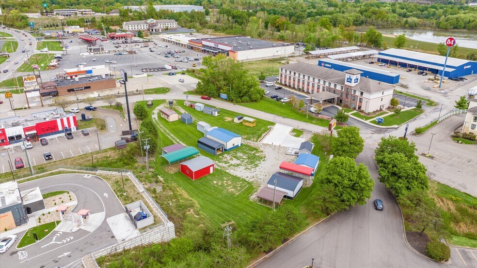 More Photos Of 2309 Southgate, Cambridge Land For Sale