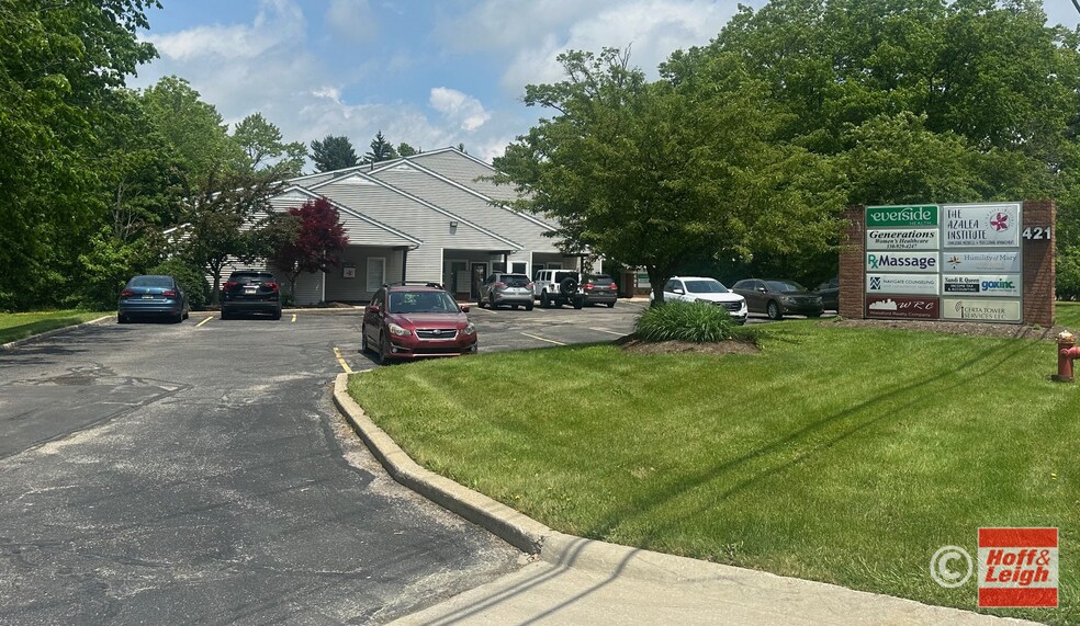 Primary Photo Of 421 Graham Rd, Cuyahoga Falls Medical For Lease
