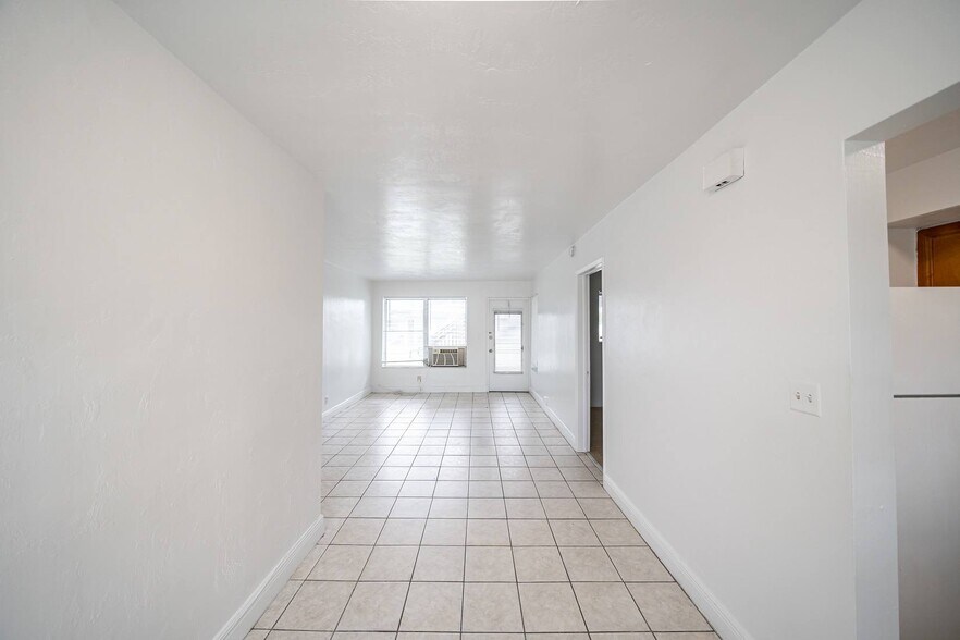 More Photos Of 1241-1251 W River Dr, Margate Apartments For Sale