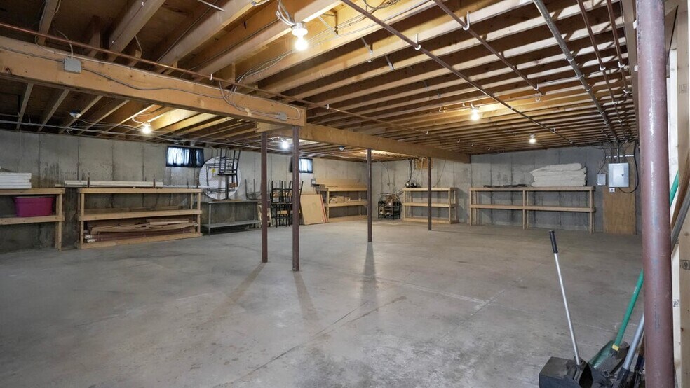 More Photos Of 697 Bear Swamp Rd, Peru General Retail For Sale