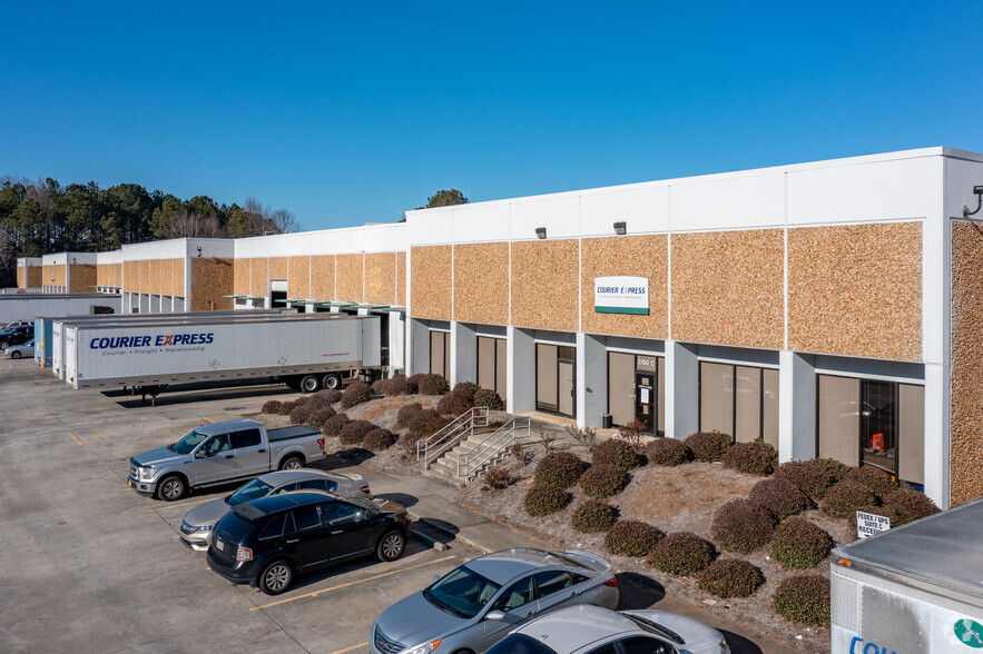 Primary Photo Of 2150 Button Gwinnett Dr, Doraville Warehouse For Lease