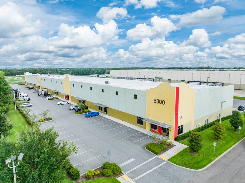Primary Photo Of 5300 Gateway Blvd, Lakeland Warehouse For Lease