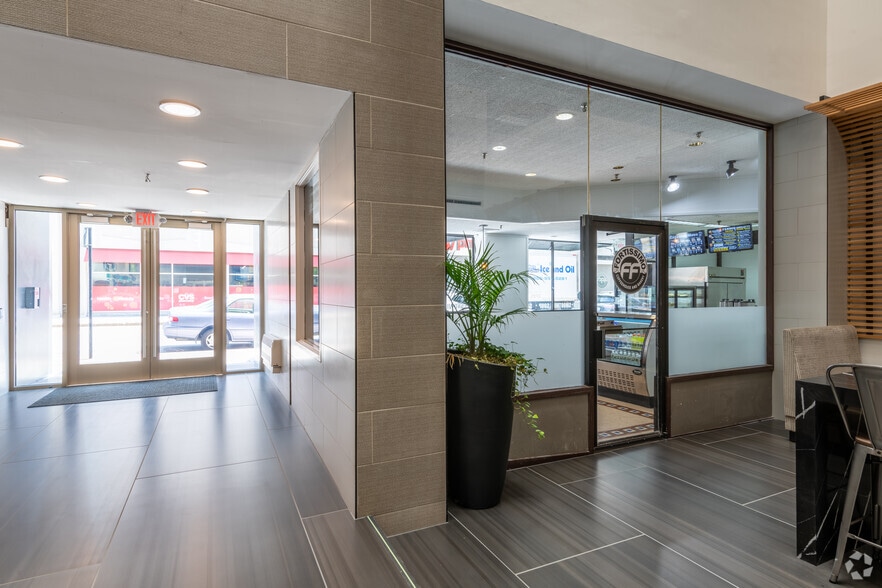 More Photos Of 250 Commercial St, Worcester Medical For Lease