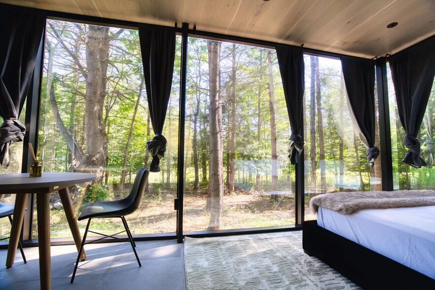 More Photos Of 218 NY-296, Windham Hotel For Sale