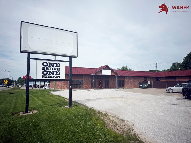 Primary Photo Of 1223 S Business 54, Fulton General Retail For Lease