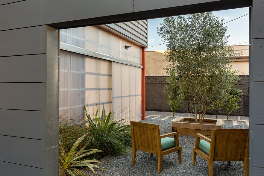 More Photos Of 161 N Garden St, Ventura Apartments For Sale