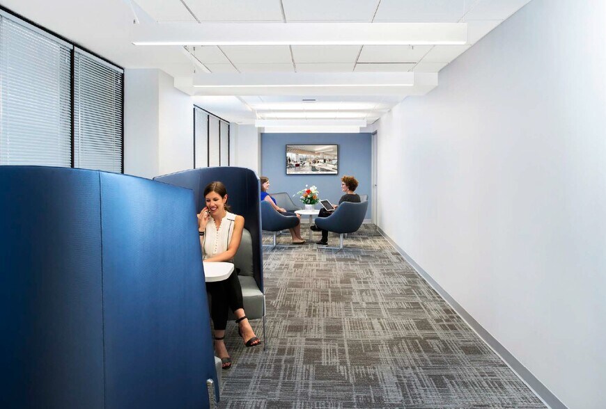 More Photos Of 1000 Vermont Ave NW, Washington Office For Lease