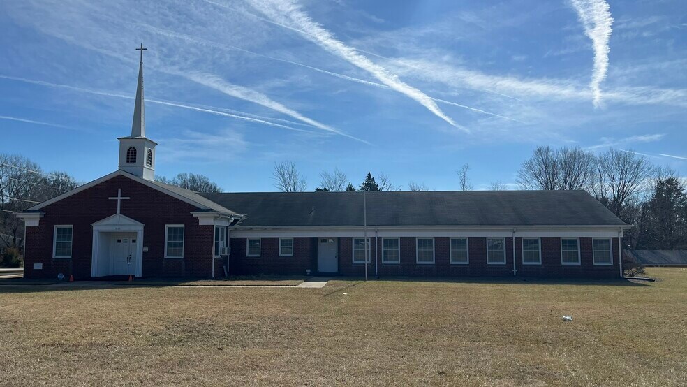 More Photos Of 3898 Kernersville Rd, Winston-Salem Specialty For Sale