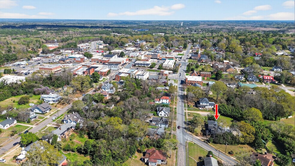 More Photos Of 309 W Morgan St, Wadesboro Apartments For Sale