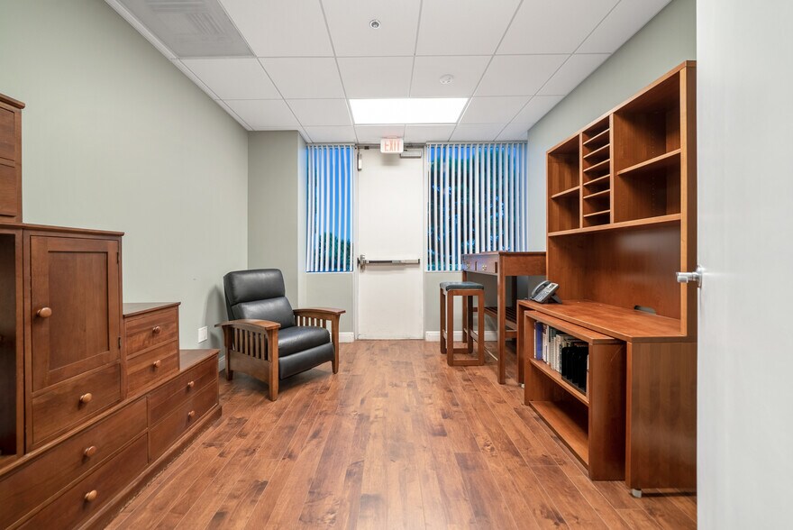 More Photos Of 6A Liberty, Aliso Viejo Office For Lease