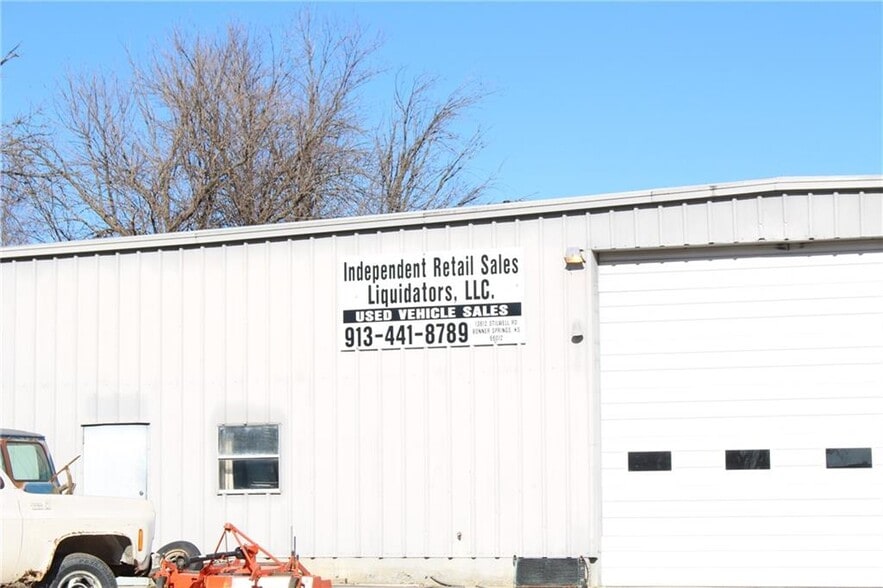 More Photos Of 13612 Stillwell Rd, Bonner Springs Auto Salvage Facility For Sale