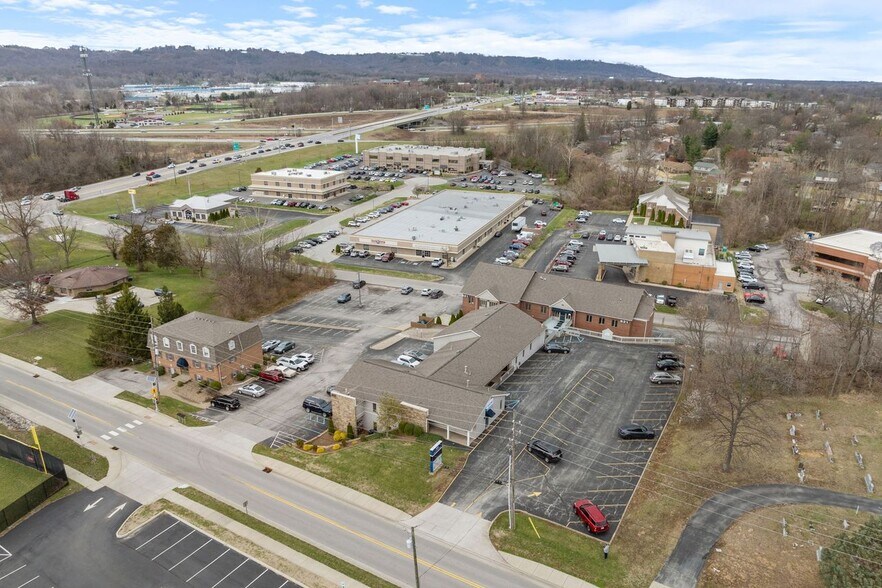 More Photos Of 819 Mt Tabor Rd, New Albany Office For Sale