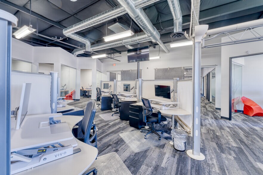 More Photos Of 1830 W University Dr, Tempe Light Distribution For Lease