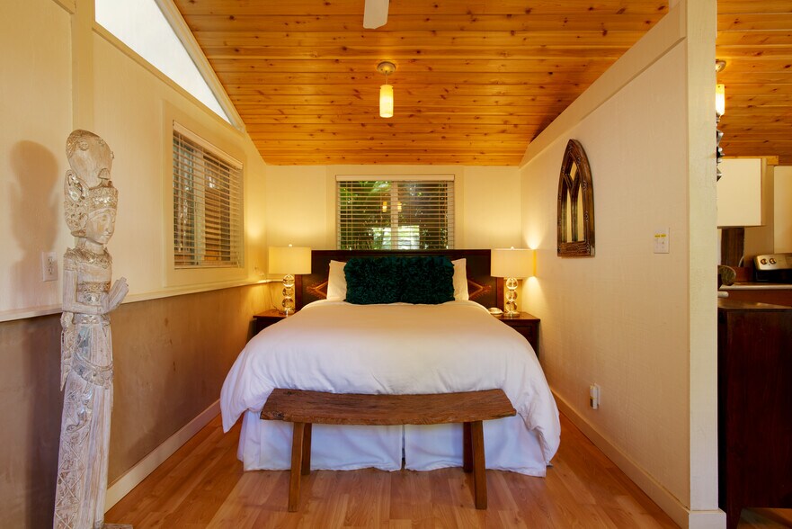 More Photos Of 40 Ae Pl, Paia Apartments For Sale