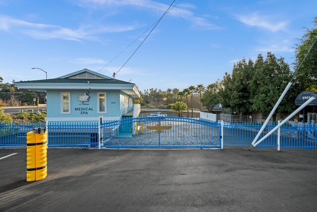 More Photos Of 5200 Lake Murray Blvd, La Mesa Medical For Lease