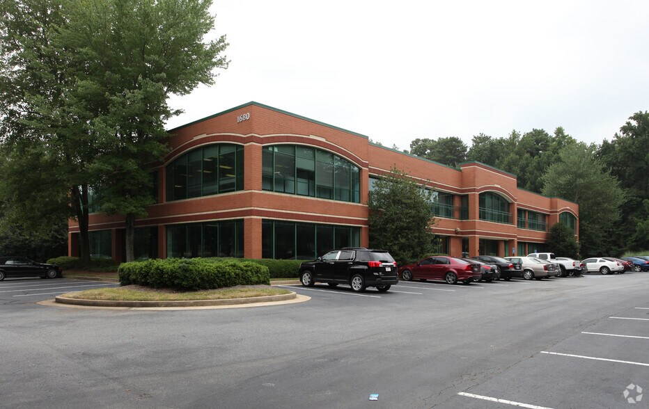 More Photos Of 1680 Phoenix Blvd, Atlanta Office For Sale