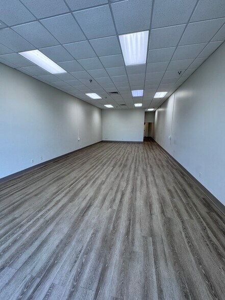 More Photos Of 2101 Hwy 98, Daphne Unknown For Lease