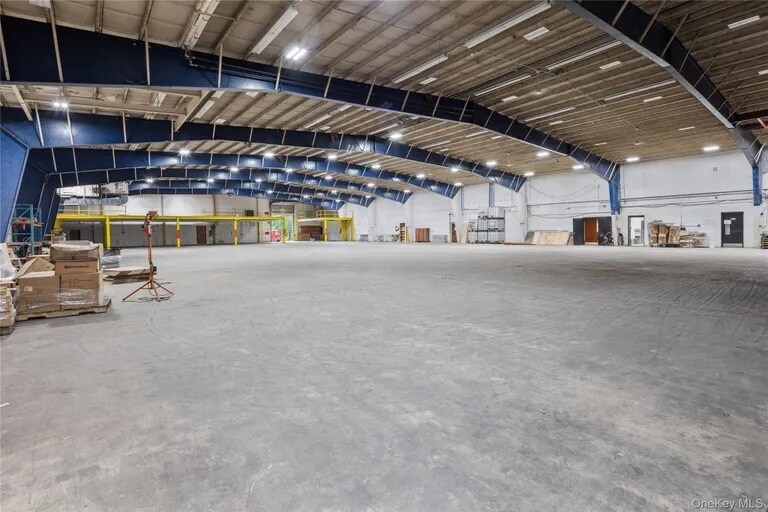 More Photos Of 380 NY-210, Stony Point Warehouse For Lease