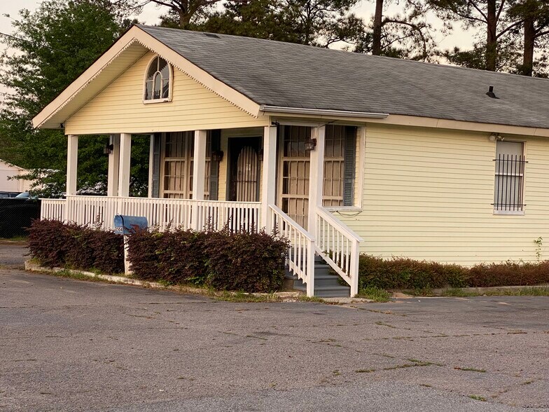 Primary Photo Of 2506 Peach Orchard Rd, Augusta Medical For Sale