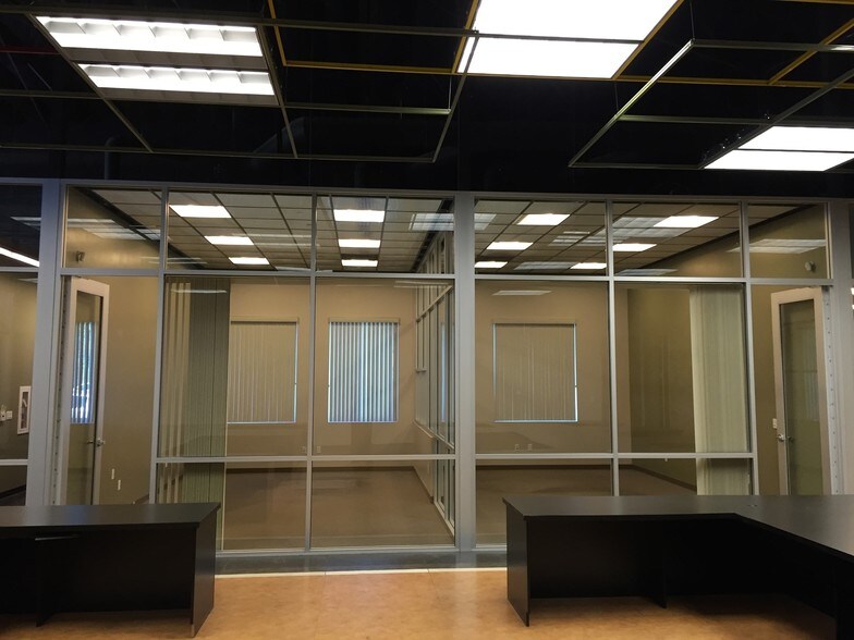 More Photos Of 1455 W Park Ave, Redlands Research And Development For Lease