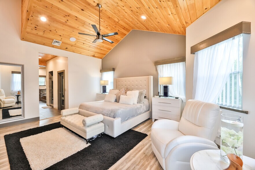 More Photos Of 19 Palsgraf Ct., Elka Park Showroom For Sale