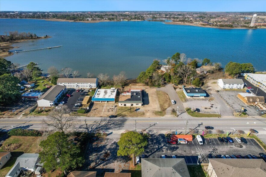 More Photos Of 1721 N King St, Hampton Daycare Center For Sale