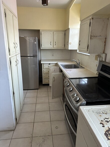 More Photos Of 625 Michigan Ave, Miami Beach Apartments For Sale