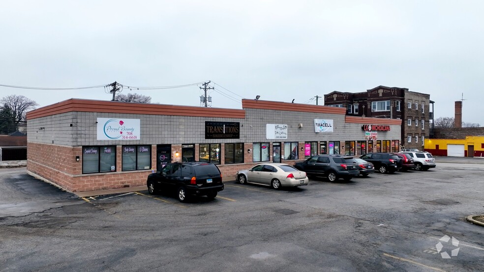 Primary Photo Of 1720 Chicago Rd, Chicago Heights Storefront Retail Office For Sale